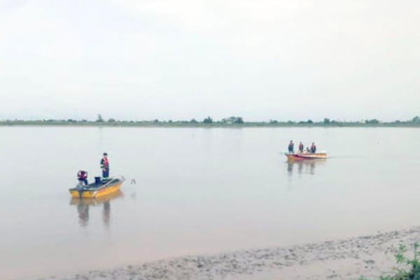 Tìm thấy thi thể người mẹ trong vụ việc hai mẹ con bị nước cuốn trôi tại Thái Bình