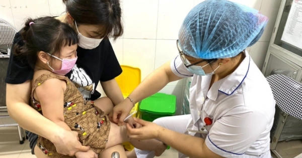 TP HCM được phân bổ hơn 8.000 liều vắc xin '5 trong 1'