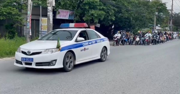 Đồng Nai: “Hộ tống” hơn 1.500 công nhân về Đắk Lắk