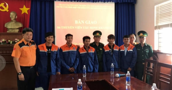 Bà Rịa - Vũng Tàu: Kịp thời cứu hộ 6 thuyền viên bị nạn trên biển