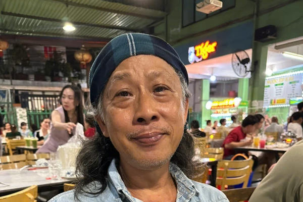 Gặp gỡ đạo diễn Lưu Huỳnh – người giữ hồn Việt qua những thước phim