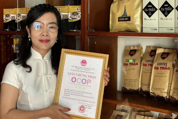 Doanh nghiệp sản xuất hơn 21 tấn cà phê giả từng được vinh danh sản phẩm OCOP 3 sao