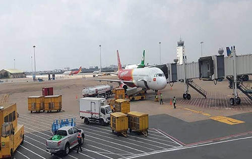Điểm báo ngày 11/7/2019: "Nóng" cuộc đua xin giấy phép bay