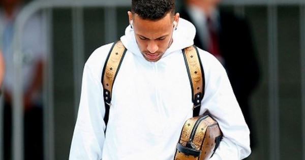 Neymar viết 'tâm thư' sau thất bại tại World Cup Neymar viết 'tâm thư' sau thất bại tại World Cup