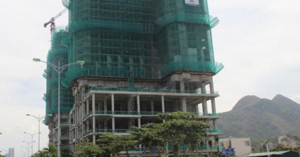 Làm 1km đường được hoán đổi gần 1ha 'đất vàng' ven biển Làm 1km đường được hoán đổi gần 1ha 'đất vàng' ven biển