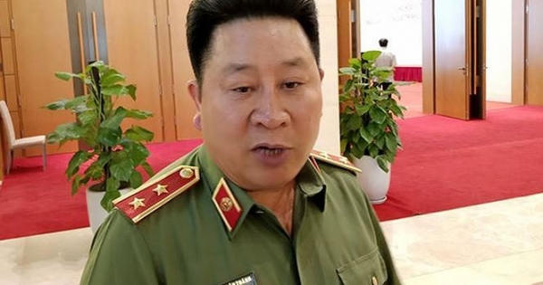 Vì sao Trung tướng Bùi Văn Thành bị cách chức tất cả chức vụ trong Đảng