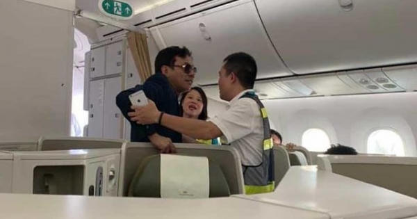 "Đại gia" bị tố sàm sỡ cô gái trên máy bay làm ăn thế nào?