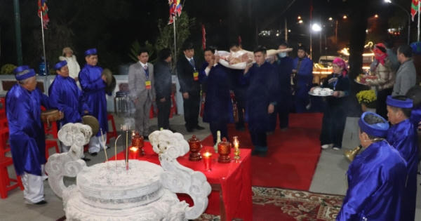 Khai hội đền Kỳ Sầm