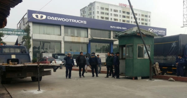 Hà Nội: Giải pháp nào trục xuất bên thuê nhà xưởng không chịu trả mặt bằng?