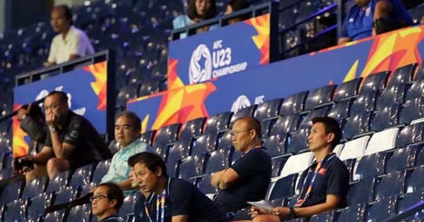 HLV Park Hang Seo trực tiếp do thám U23 Jordan và U23 Triều Tiên HLV Park Hang Seo trực tiếp do thám U23 Jordan và U23 Triều Tiên