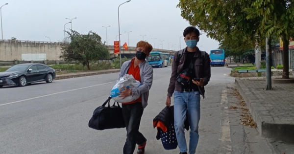 Đầu năm: Công nhân lại lo "điệp khúc" giãn ca, giảm giờ làm