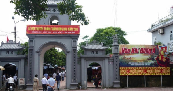 Ngôi đền thiêng ở vùng đất cổ quê hương Đức Thánh Trần