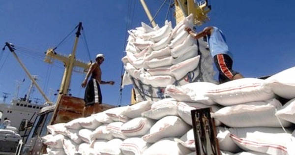 Tháo gỡ vướng mắc trong xuất khẩu gạo