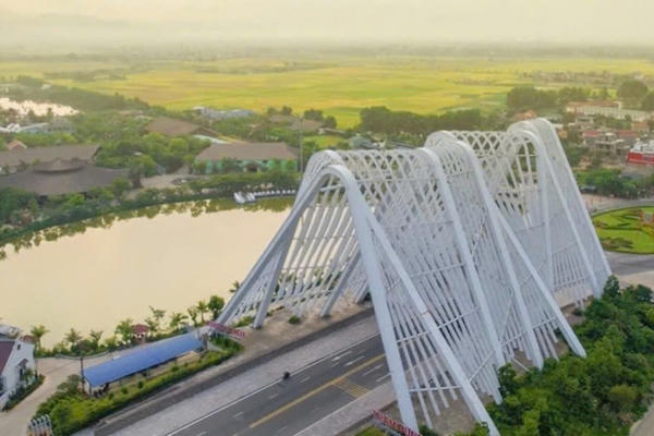 Quảng Ninh chính thức có 5 thành phố trực thuộc tỉnh từ ngày 1/11