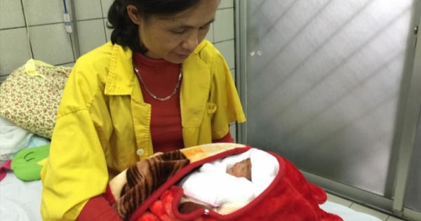 Mẹ mắc tim bẩm sinh nặng, con được cứu sống ngoạn mục