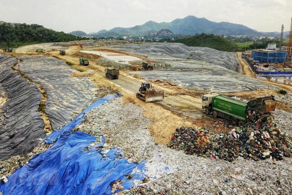 Thông qua dự án hơn 7.500 tỷ, Hà Nội "giải cứu" bãi rác Nam Sơn bằng công nghệ điện rác