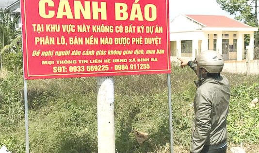 Bà Rịa – Vũng Tàu: Chính quyền gắn bảng cảnh báo tại khu vực sốt đất thuộc xã Bình Ba Bà Rịa – Vũng Tàu: Chính quyền gắn bảng cảnh báo tại khu vực sốt đất thuộc xã Bình Ba