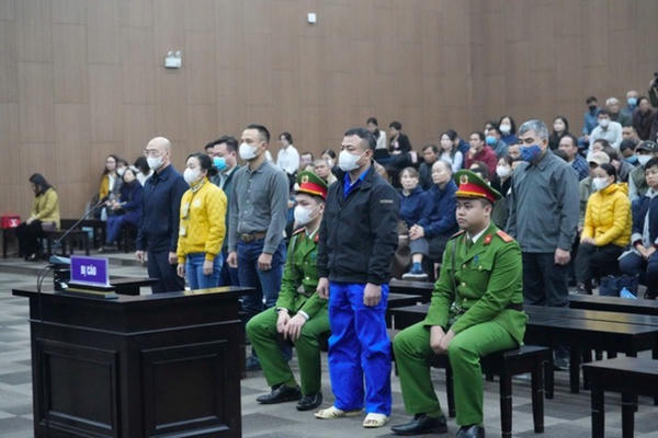 Lời khai thể hiện sự tắc trách của nhóm cựu cán bộ trong vụ cháy chung cư mini ở Khương Đình