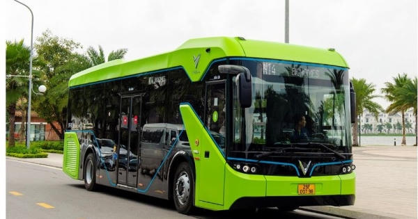 “Xanh hóa” xe buýt - không chỉ ở nhiên liệu “Xanh hóa” xe buýt - không chỉ ở nhiên liệu