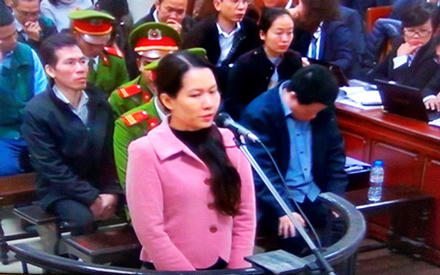 Tòa tuyên trả hồ sơ điều tra bổ sung vụ Hà Văn Thắm