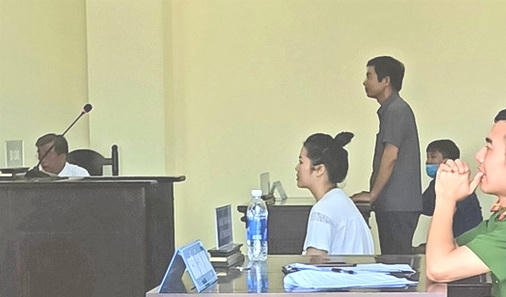 Thanh Hóa: Dùng dao đoạt mạng cán bộ tòa án, nữ giám đốc lĩnh 20 năm tù