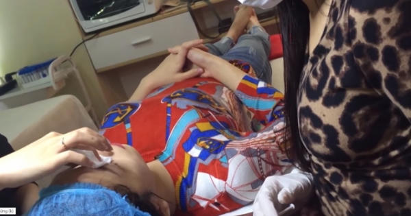Hậu quả “ghê rợn” của việc phun xăm môi
