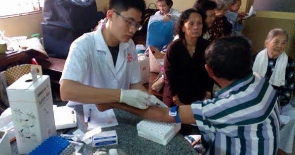 Chia sẻ khó khăn với bà con vượt mặn, hạn hán