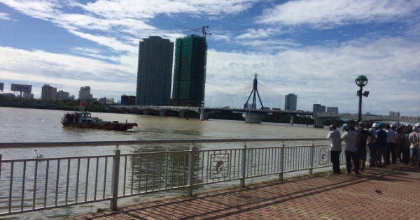 Đà Nẵng: Nam thanh niên mất tích sau khi nhảy xuống sông Hàn cứu người