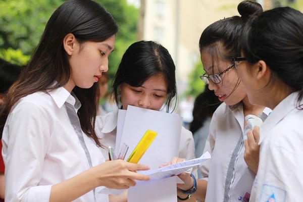 Hồ sơ đăng ký thi tốt nghiệp THPT 2025 gồm những gì?