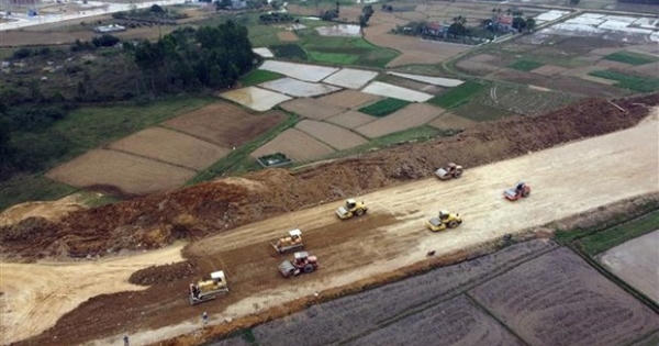 Hoàn thành thỏa thuận thiết kế cao tốc Bắc-Nam trước ngày 10/3 Hoàn thành thỏa thuận thiết kế cao tốc Bắc-Nam trước ngày 10/3