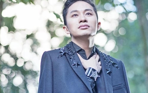 Tùng Dương tri ân các y bác sĩ  bằng MV "Hạnh phúc nghề y"