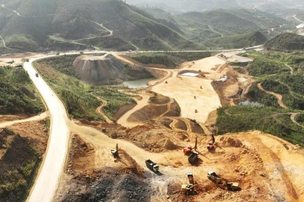 Quảng Ninh xử lý dứt điểm thanh quyết toán các dự án đầu tư công trước 30/6 Quảng Ninh xử lý dứt điểm thanh quyết toán các dự án đầu tư công trước 30/6