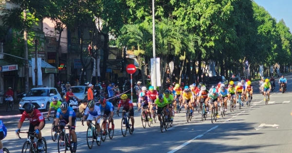 Hàng trăm vận động viên tranh tài tại giải “Về Đồng Nai”