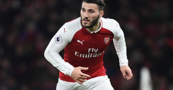 Arsenal tổn thất lớn trước mùa giải mới