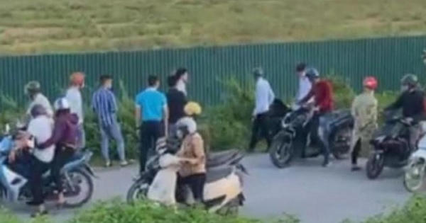 Bắc Giang: Tài xế xe bán tải ngông cuồng tông tử vong cảnh sát cơ động rồi bỏ chạy