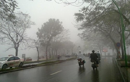Dự báo thời tiết ngày 25/3: Miền Bắc rét đậm, mưa trên diện rộng
