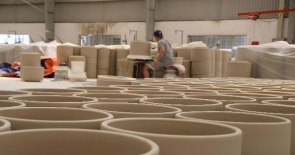 Tô thắm thuở vàng son gốm Biên Hoà