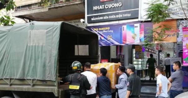 Công ty Nhật Cường tuồn lô hàng lậu gần 900 tỉ đồng qua sân bay Nội Bài như thế nào? Công ty Nhật Cường tuồn lô hàng lậu gần 900 tỉ đồng qua sân bay Nội Bài như thế nào?