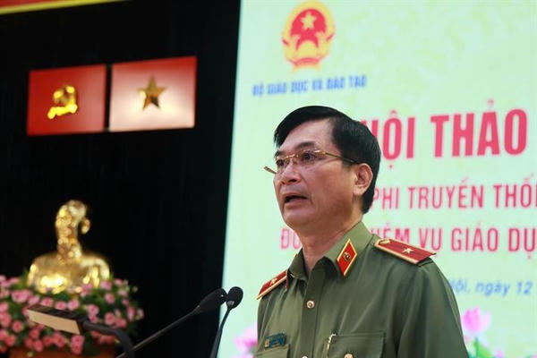 Bảo vệ Tổ quốc từ sớm, từ xa, giữ nước khi nước chưa nguy Bảo vệ Tổ quốc từ sớm, từ xa, giữ nước khi nước chưa nguy