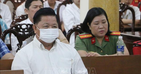 Cựu Trưởng phòng CSGT tỉnh An Giang lĩnh án 2 năm tù