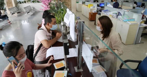 Ngăn chặn khai man, ngừa lạm quyền trong thuế chuyển nhượng nhà đất