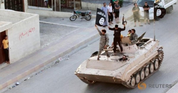 Kuwait triệt phá mạng lưới cung cấp tài chính và vũ khí cho IS