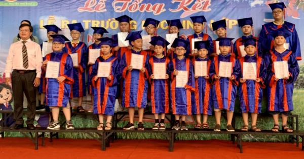 Ấm áp Lễ Tổng kết, Lễ ra trường của học sinh lớp 5
