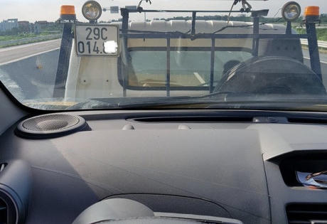 Những gara sửa xe 'hung thần' bị tố 'chém' khách