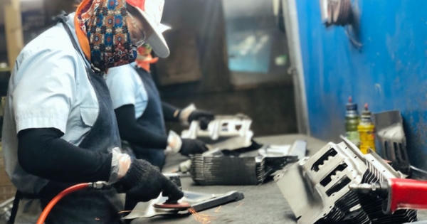 Các công ty 'bật mí' phương án giữ chân người lao động