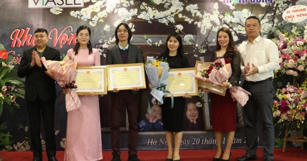 Một năm gieo những mầm xanh