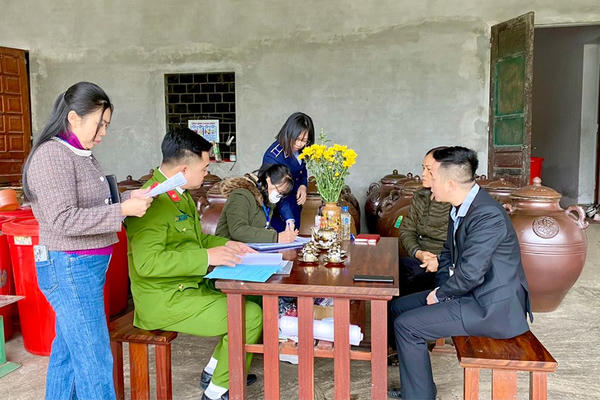 Sở Y tế Yên Bái xử phạt 09 cơ sở kinh doanh thuộc ngành y tế quản lý