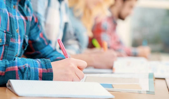 Bí quyết để tân sinh viên bắt đầu năm học mới suôn sẻ