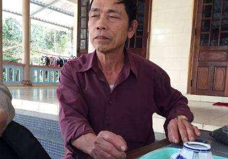 Huế: Tài xế bị khống chế, cướp tài sản lúc rạng sáng. Huế: Tài xế bị khống chế, cướp tài sản lúc rạng sáng.