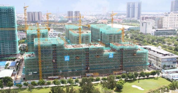 Nóng chuyện "Quý tử" nhà cựu Bộ trưởng đến chuyện tăng thuế xăng dầu